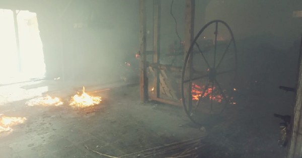 Kebakaran Gudang Kapuk di Karaban, Kerugian Ditaksir 200 Juta