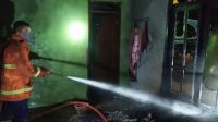 TV-Meledak-Satu-Rumah-Hangus-Terbakar.jpg TV Meledak, Satu Rumah di Tlogowungu Hangus Terbakar