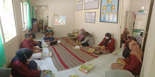 UPT Puskesmas Jekulo Gelar Penyuluhan mengenai Bahaya HIV/AIDS di Desa Terban
