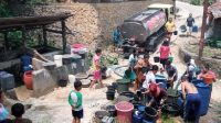 Lebih dari 70 Tangki Air Bersih Disalurkan Relawan Kembang Joyo dan Barreta Pati