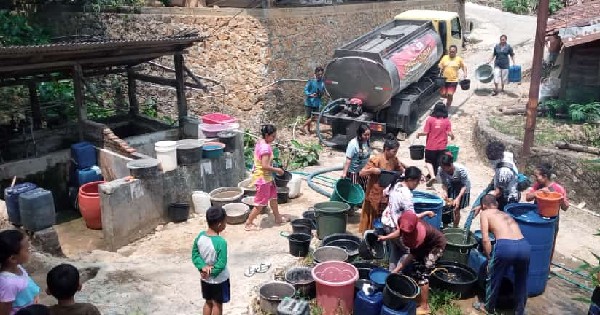 Lebih dari 70 Tangki Air Bersih Disalurkan Relawan Kembang Joyo dan Barreta Pati