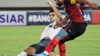 AHHA PS Pati Tahan Imbang Persis Solo
