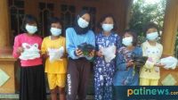 Belajar Semai Tomat Bersama Anak- Anak