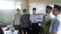 Ajari Siswa Peduli Sosial, Madrasah Raudlatusy Syubban Sekarjalak Berikan Donasi Pada Korban Erupsi Semeru