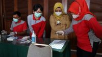 Bahan Evaluasi PTM, Dinkes Pati Lakukan Sampling