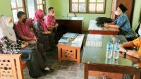 Bintek-PPID-Desa-Kabid-Diskominfo-Era-Keterbukaan-Warga-Berhak-Mendapatkan-Informasi-Seluas-luasnya.jpg Bintek PPID Desa, Kabid Diskominfo: Era Keterbukaan, Warga Berhak Mendapatkan Informasi Seluas-luasnya
