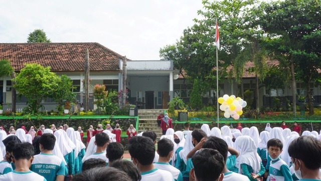 SMP Negeri 1 Dawe Kudus Selenggarakan Gelar Kreasi dan Prestasi 2022