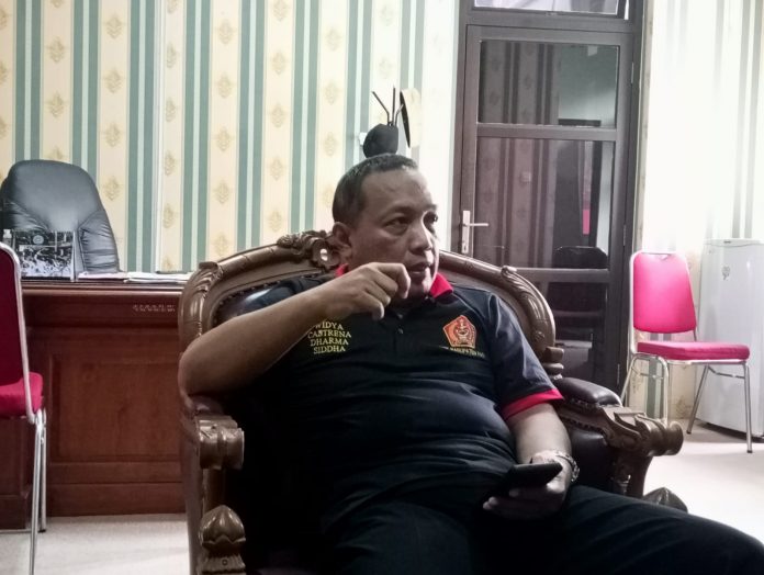 Kepala Dinas Perdagangan dan Perindustrian (Disdagperin) Kabupaten Pati Hadi Santosa Kepala Dinas Perdagangan dan Perindustrian (Disdagperin) Kabupaten Pati Hadi Santosa